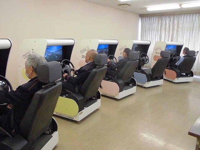 安定の富士急グループ路線バス乗務員募集 大型二種免許養成制度有 富士急シティバス株式会社 ドラプロ